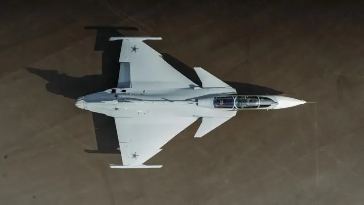 Suécia prepara caças Gripen para atacar alvos na Rússia em caso de conflito