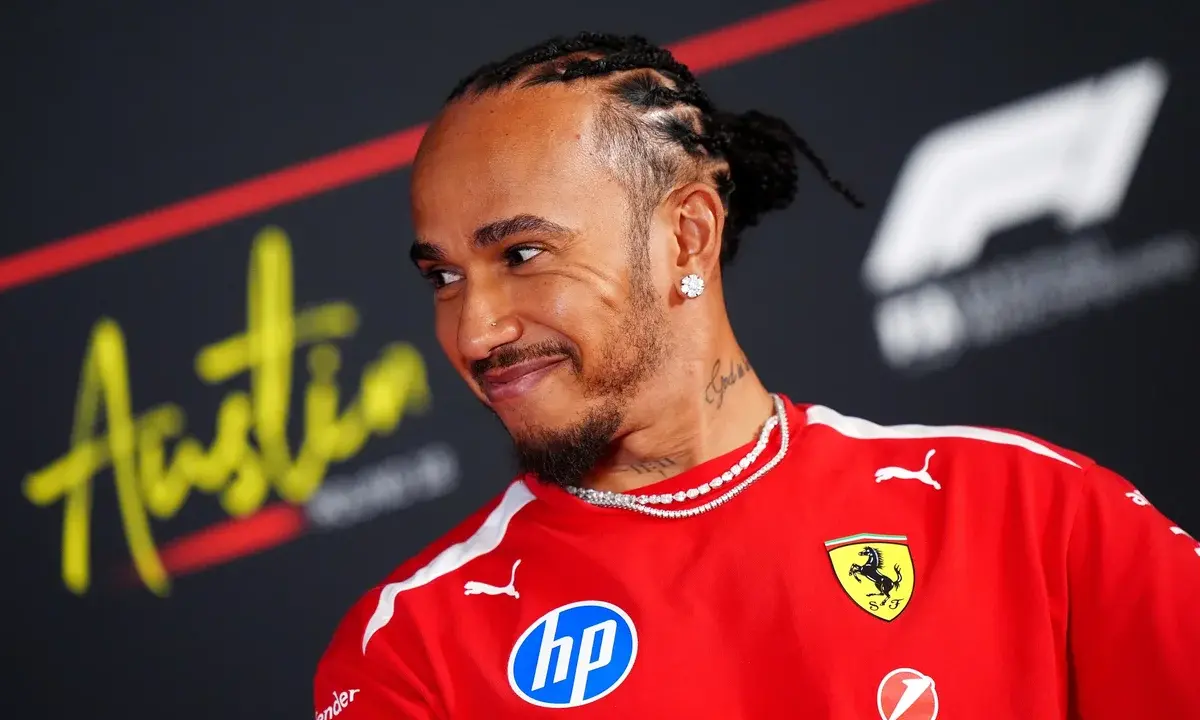 Hamilton planeja adiar aposentadoria para disputar GP da África: "Sonho"