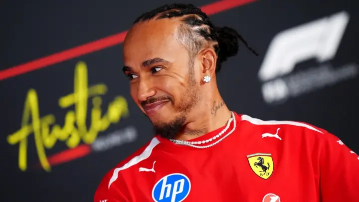 Hamilton planeja adiar aposentadoria para disputar GP da África: "Sonho"
