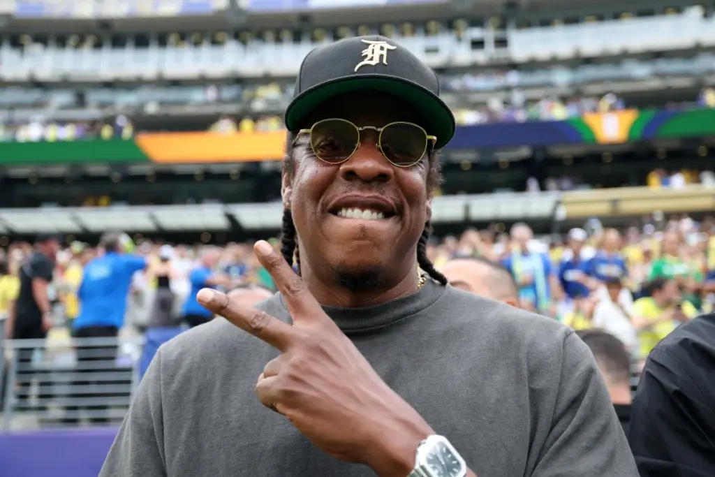 Jay-Z se apresentará no intervalo do Super Bowl 2027