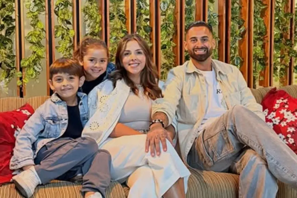Jogador que perdeu família em terremoto revela ajuda de esposa de Messi