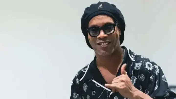 Justiça toma decisão sobre queixa contra Ronaldinho em esquema de pirâmide