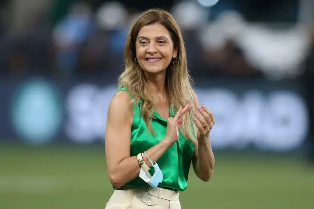 Leila Pereira publica meme e celebra classificação do Palmeiras para final