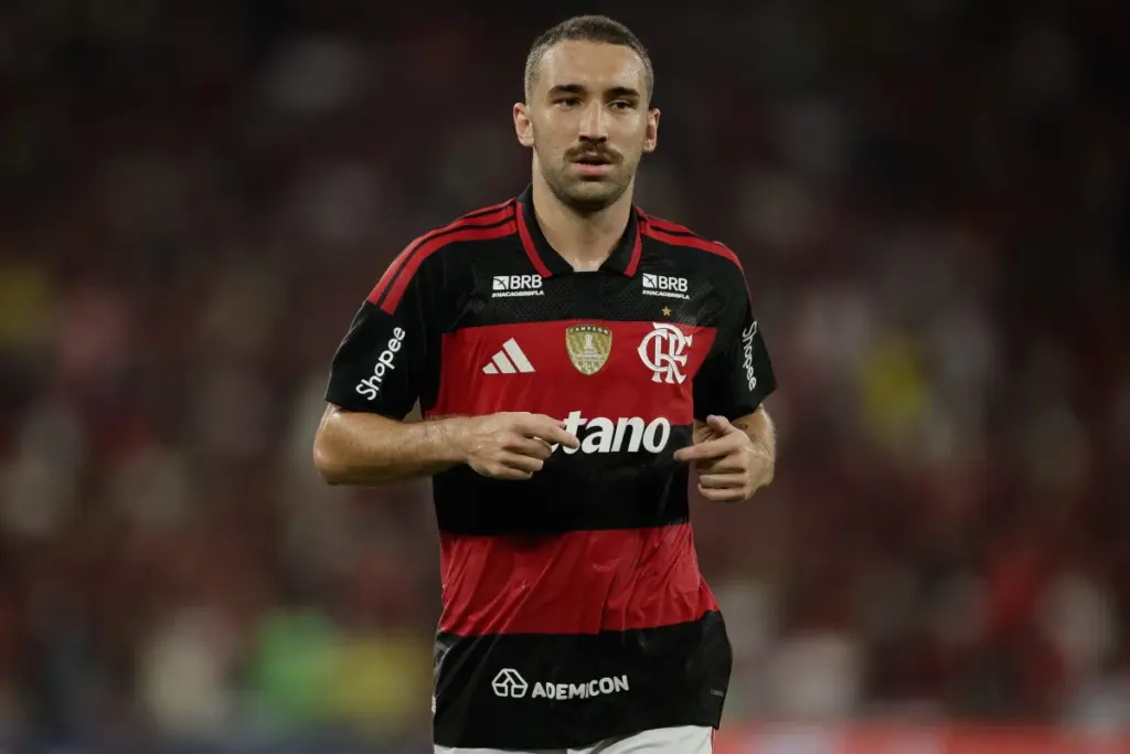 Libertadores: Léo Ortiz elogia Carrillo antes de Flamengo x Estudiantes