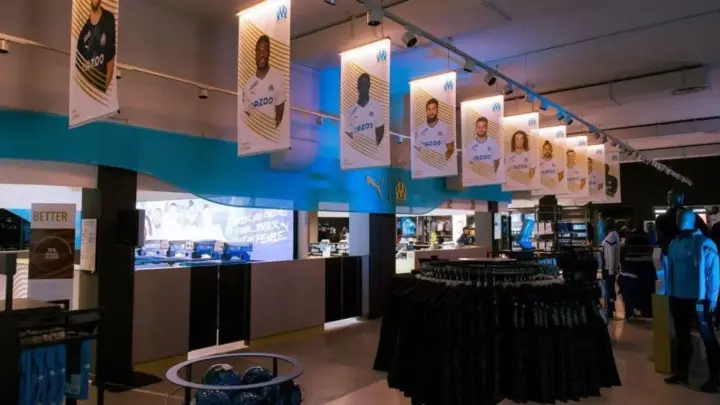 Loja do Olympique de Marseille é saqueada em meio a distúrbios na França