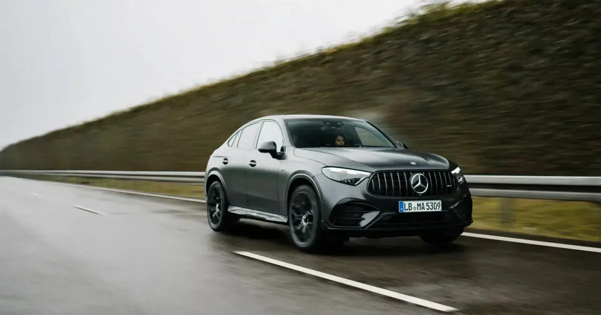 Mercedes-AMG GLC 53 chega ao Brasil híbrido nas versões SUV e Coupé