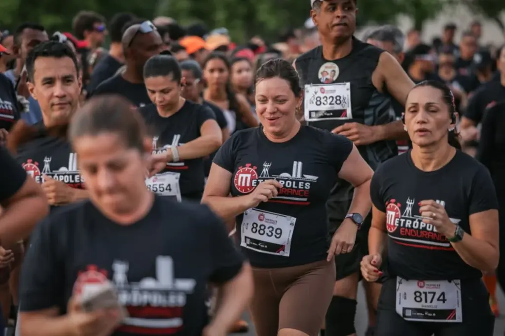 Metrópoles Endurance Corrida: confira fotos do evento que agitou o sábado