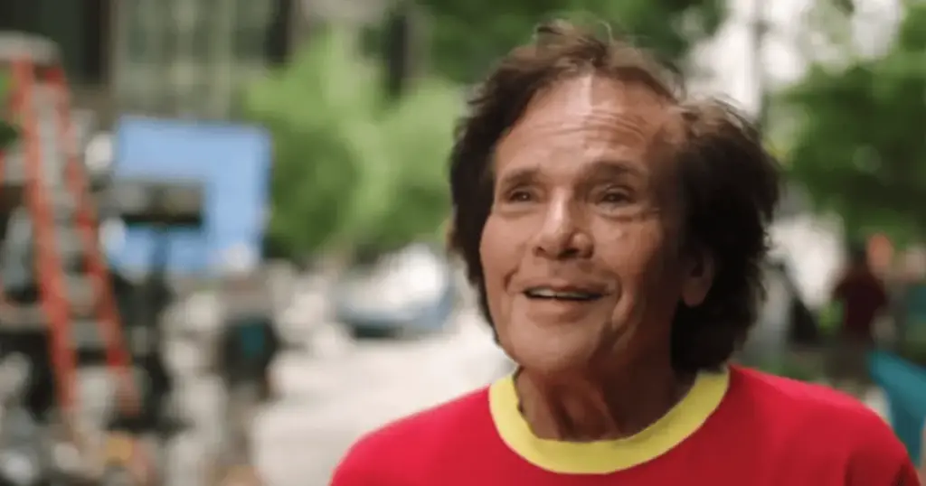Michael Gray, ator de “Shazam!”, morre aos 75 anos, diz site
