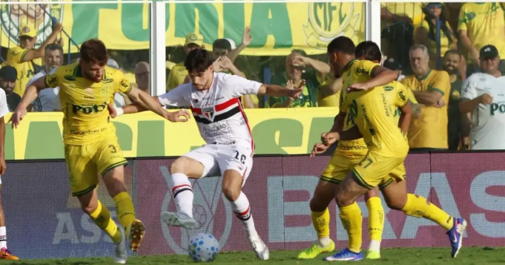 Em jogo morno, São Paulo empata com Mirassol e freia sequência de vitórias