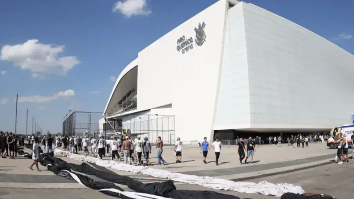 Corinthians e Caixa confirmam avanço por quitação da Neo Química Arena