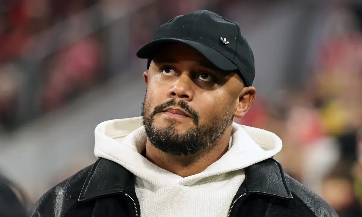 Pai de Kompany revela rotina exaustiva de técnico do Bayern de Munique