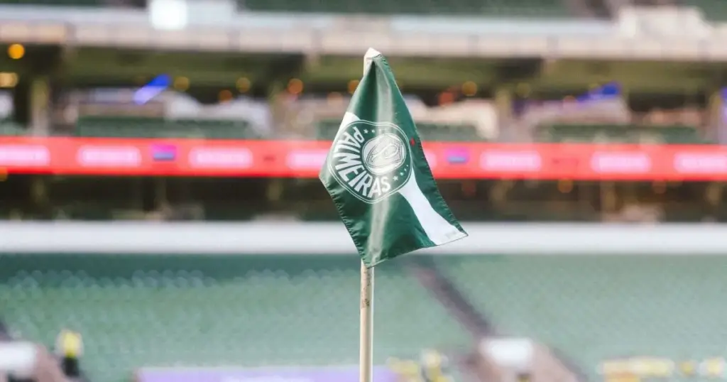 Palmeiras x Bahia: escalações e onde assistir ao jogo do Brasileirão