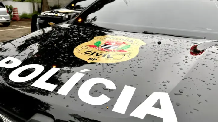 Mulher que vivia isolada há 18 anos é resgatada no interior de SP
