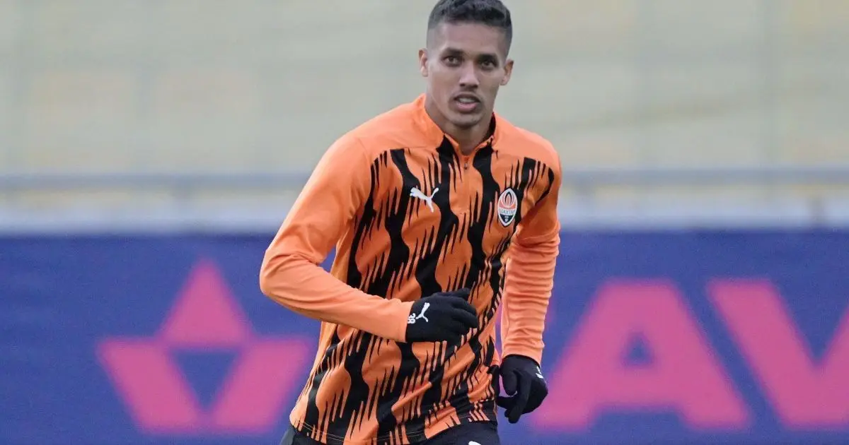 Ex-Corinthians, Pedrinho brilha na Europa e marca em goleada do Shakhtar