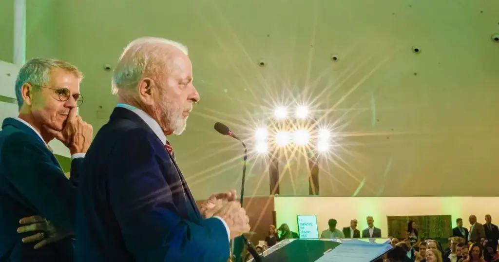 Datafolha: 50% dos eleitores desaprovam Lula; 48% aprovam