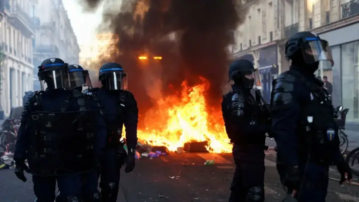 EUA emitem alerta de segurança para cidadãos na França antes de protestos