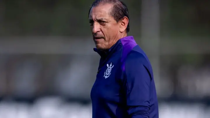 Ramón Díaz diz que recusou o Corinthians por desejo de treinar outro clube