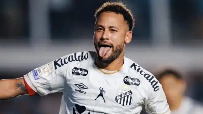 Neymar brinca após ser decisivo em empate do Santos: “No fundo, sou Mengão”