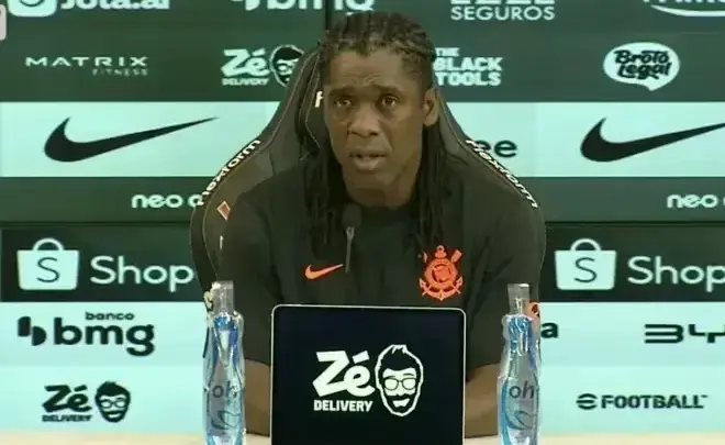 Seedorf celebra 1ª vitória no Corinthians: “Vamos respirar, senão morremos”