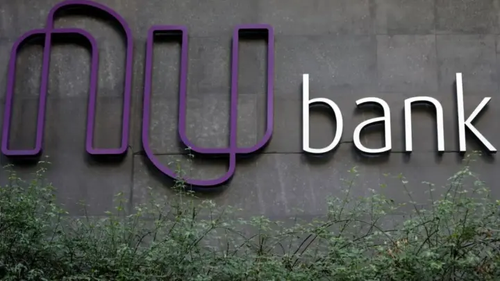 Nubank anuncia saída de diretor de tecnologia Eric Young