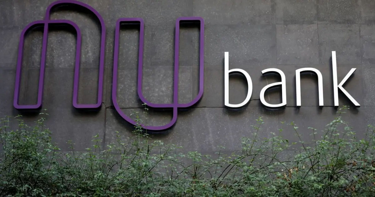 Nubank anuncia saída de diretor de tecnologia Eric Young