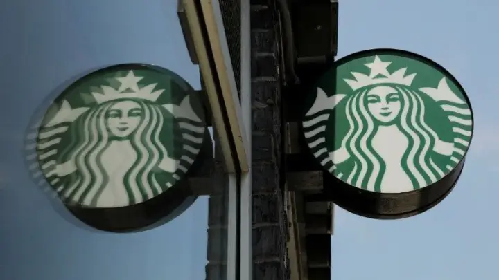 Starbucks aposta em lojas menores para driblar crise e recuperar clientela