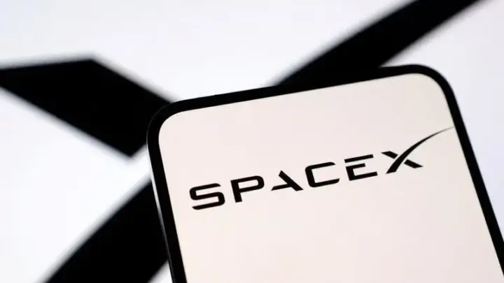 SpaceX pode atingir receita anual de US$ 1 tri até o fim de 2027, diz Musk