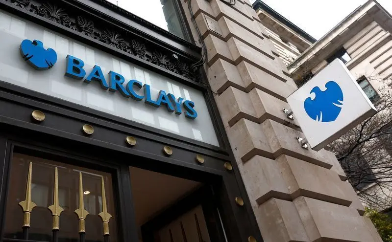 Barclays vai cortar 5 mil empregos em plano de redução de custos por IA