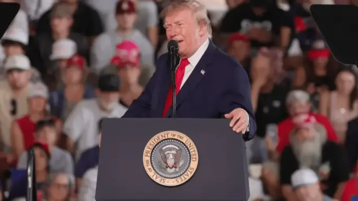Trump volta a dizer que eleições no Brasil pareceram fraudadas