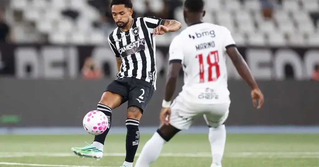 Jogadores do Botafogo são encaminhados ao hospital após clássico com Vasco