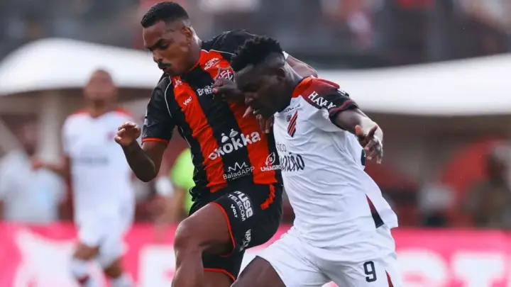 Athletico-PR apenas empata com o Vitória e pode deixar o G4 do Brasileirão